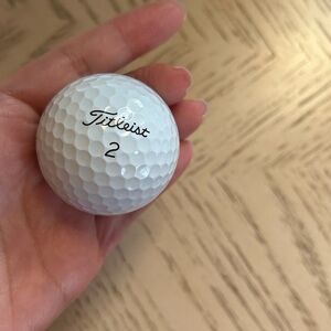 Titleist Pro V1 White Golf Ball - 3